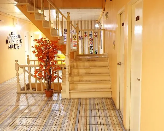 At Smile House Hotel
