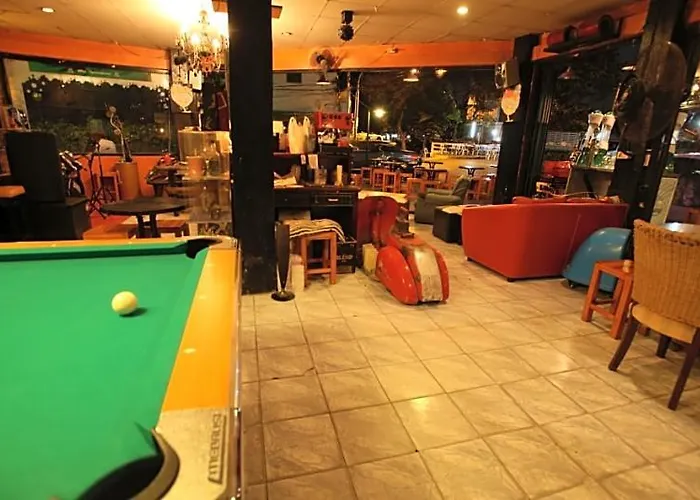 Hotel At Smile House 2*