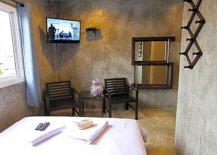 At Smile House Hotel